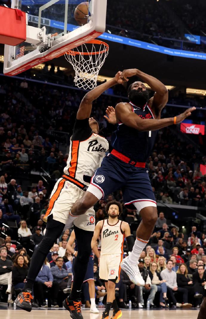 NBA：活塞vs快船高清录像直播